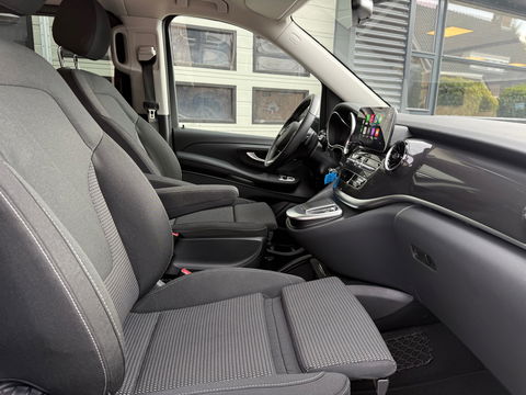 Mercedes-Benz EQV 300 90 kWh - L3 Extra Lang - 2+3+3= 8 Persoons