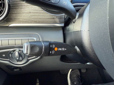 Mercedes-Benz EQV 300 90 kWh - L3 Extra Lang - 2+3+3= 8 Persoons