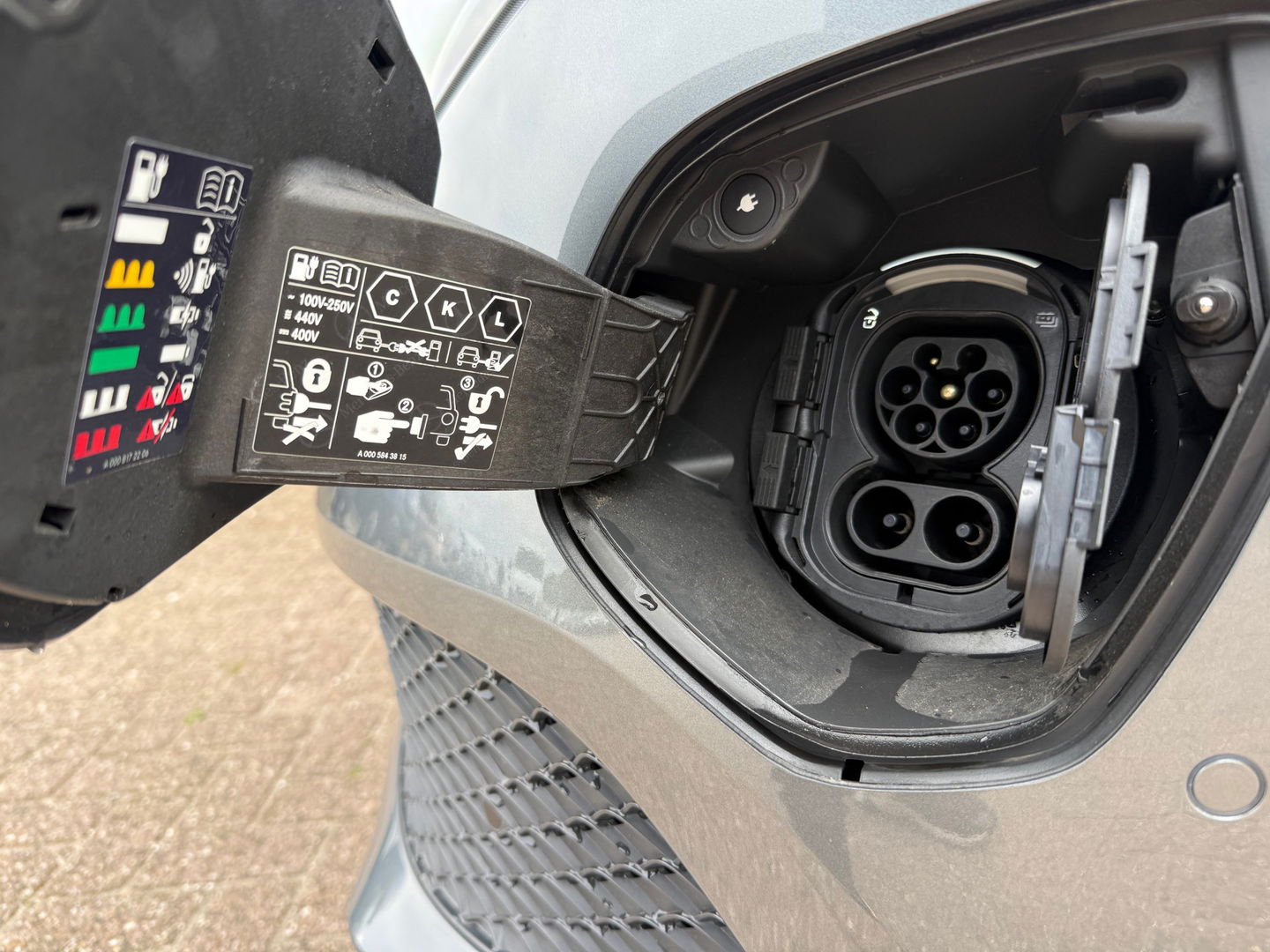 Mercedes-Benz EQV 300 90 kWh - L3 Extra Lang - 2+3+3= 8 Persoons