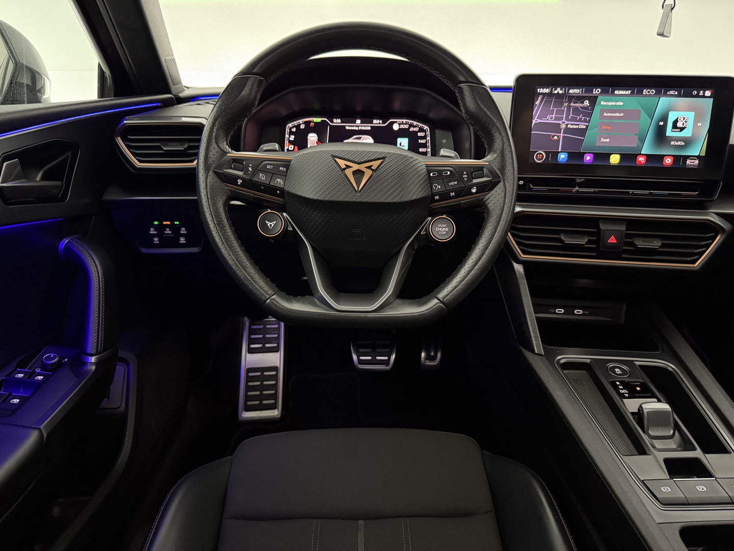 CUPRA Leon Sportstourer 1.4 e-Hybrid VZ Performance | Pano | Virtual | Sfeerverl. | Memory | Stuur/Stoelverw. | Adaptive-Cruise