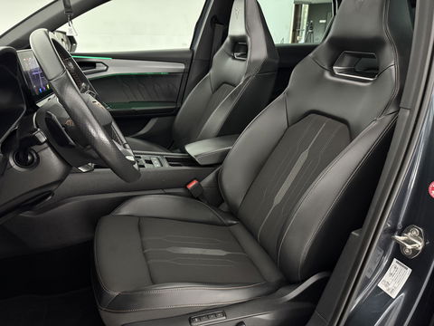 CUPRA Leon Sportstourer 1.4 e-Hybrid VZ Performance | Pano | Virtual | Sfeerverl. | Memory | Stuur/Stoelverw. | Adaptive-Cruise