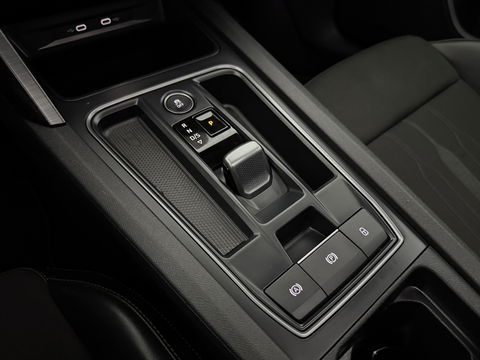 CUPRA Leon Sportstourer 1.4 e-Hybrid VZ Performance | Pano | Virtual | Sfeerverl. | Memory | Stuur/Stoelverw. | Adaptive-Cruise