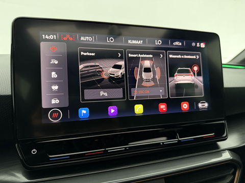 CUPRA Leon Sportstourer 1.4 e-Hybrid VZ Performance | Pano | Virtual | Sfeerverl. | Memory | Stuur/Stoelverw. | Adaptive-Cruise