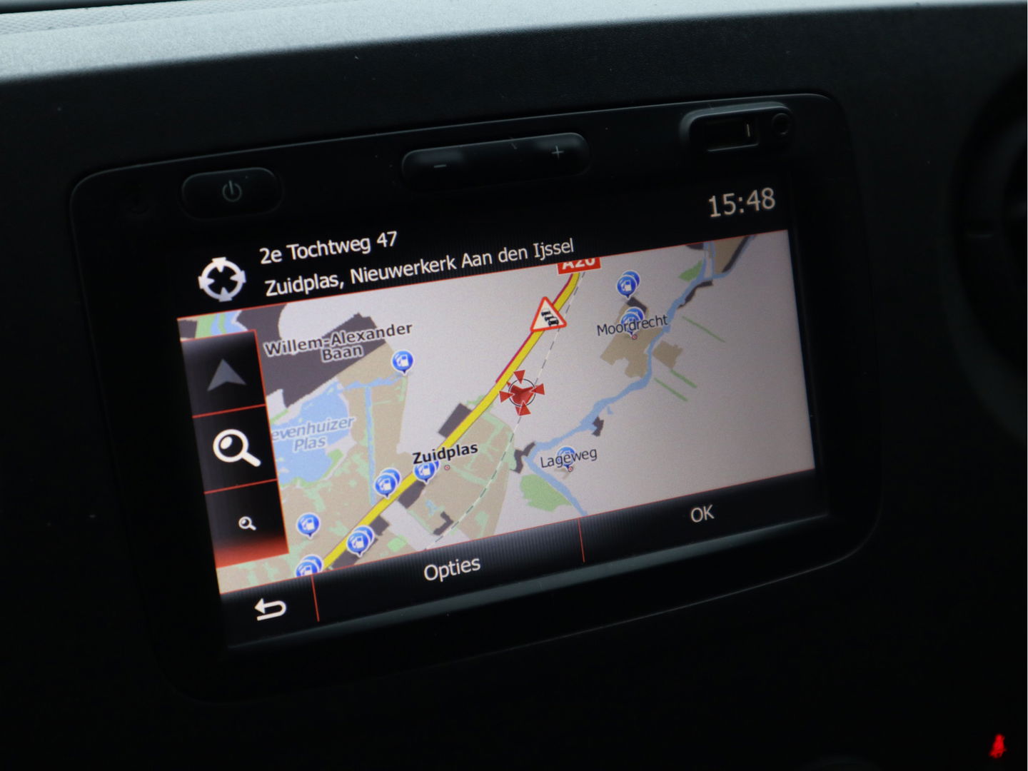 Renault Master T33 2.3 dCi 131pk Euro 6 L1H1 - DC 7 Pers. - Trekhaak - Camera