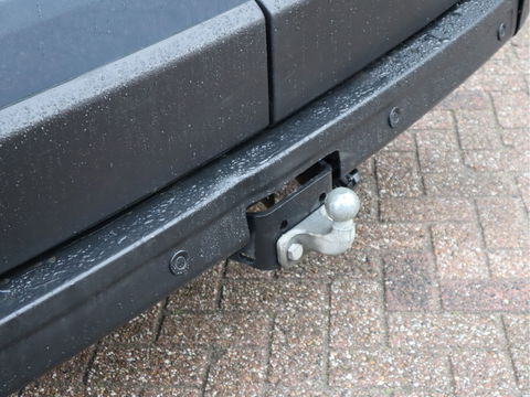 Renault Master T33 2.3 dCi 131pk Euro 6 L1H1 - DC 7 Pers. - Trekhaak - Camera