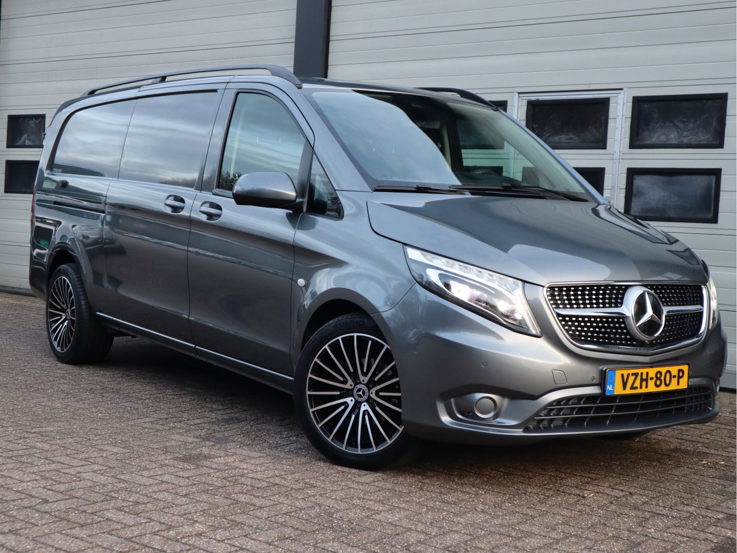 Mercedes-Benz Vito 116 CDI Euro 6 Automaat L3 L+R Schuifdr. - Navi - Camera - LED