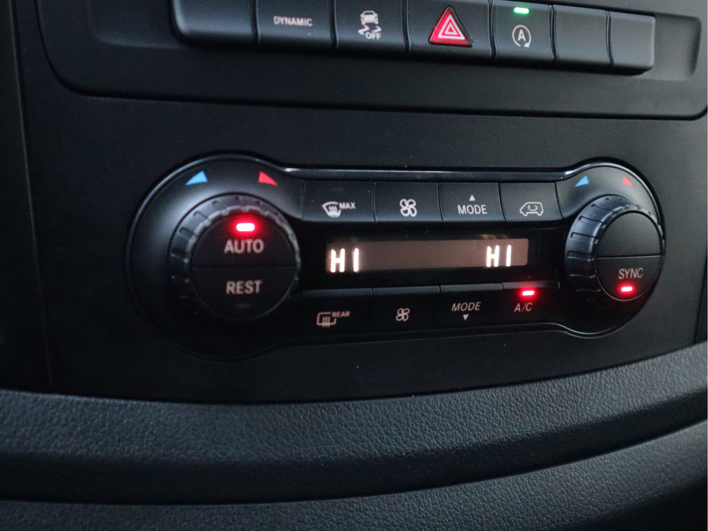 Mercedes-Benz Vito 116 CDI Euro 6 Automaat L3 L+R Schuifdr. - Navi - Camera - LED