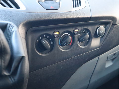 Ford Transit Custom 2.0 TDCI 105pk Euro 6 - Imperiaal - Trekhaak - Cruise