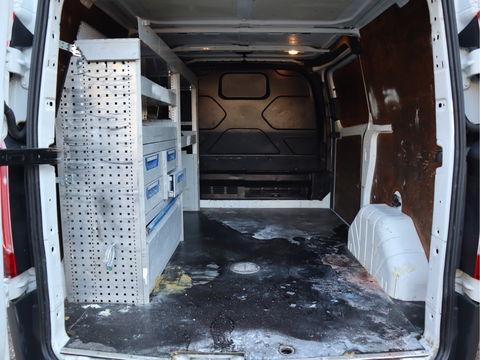 Ford Transit Custom 2.0 TDCI 105pk Euro 6 - Imperiaal - Trekhaak - Cruise