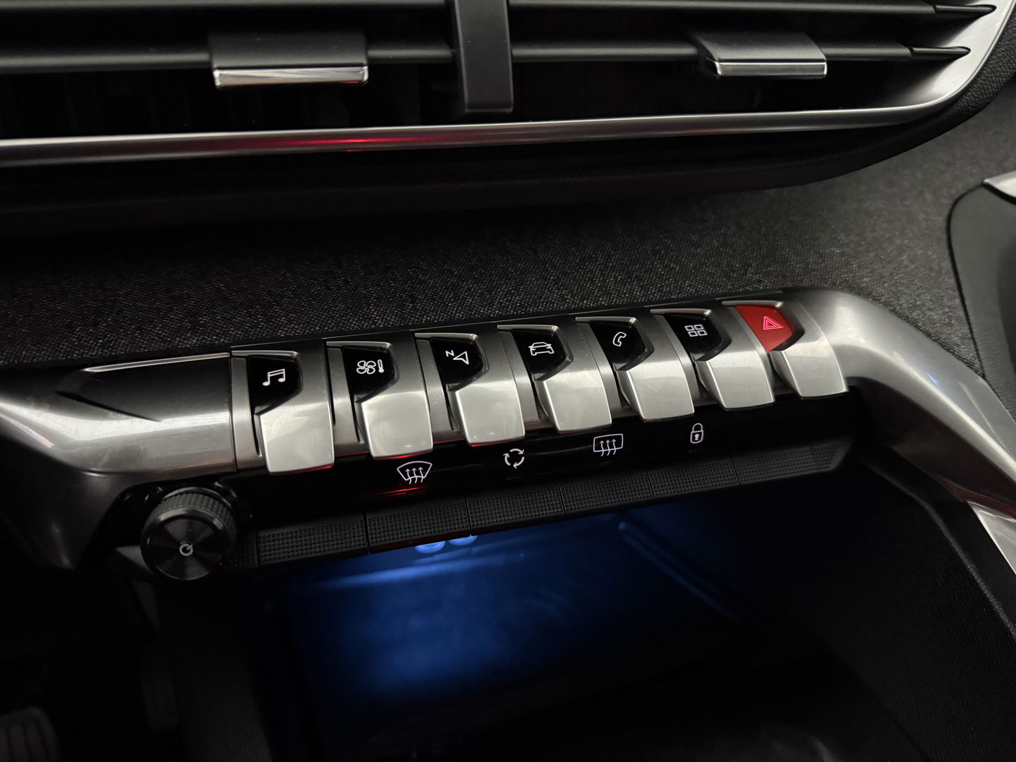 Peugeot 3008 1.2 PureTech | Virtual | Camera | Sfeer | Carplay | Cruise | Stoelverw. | Keyless | NAP