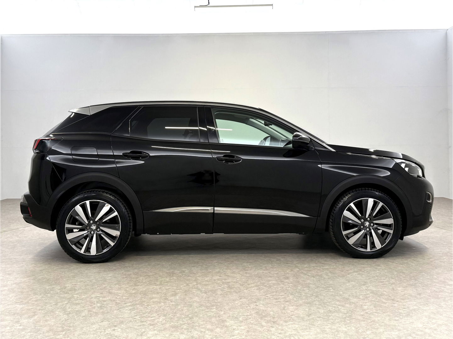 Peugeot 3008 1.2 PureTech | Virtual | Camera | Sfeer | Carplay | Cruise | Stoelverw. | Keyless | NAP