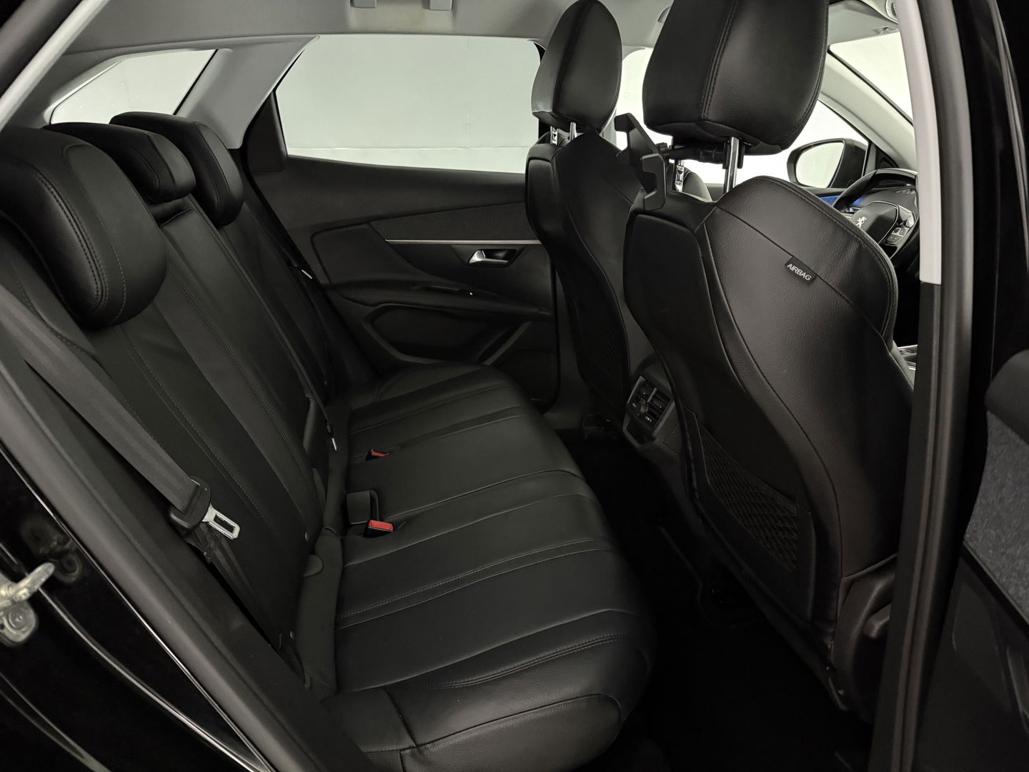 Peugeot 3008 1.2 PureTech | Virtual | Camera | Sfeer | Carplay | Cruise | Stoelverw. | Keyless | NAP