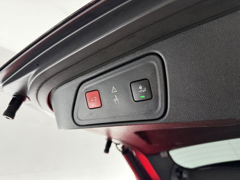 Peugeot 3008 1.2 PureTech | Virtual | Camera | Sfeer | Carplay | Cruise | Stoelverw. | Keyless | NAP