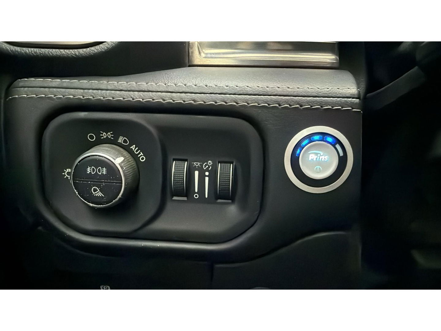 Dodge Ram 1500 5.7 V8 4x4 Crew Cab Limited Pano Led NIEUWE MOTOR