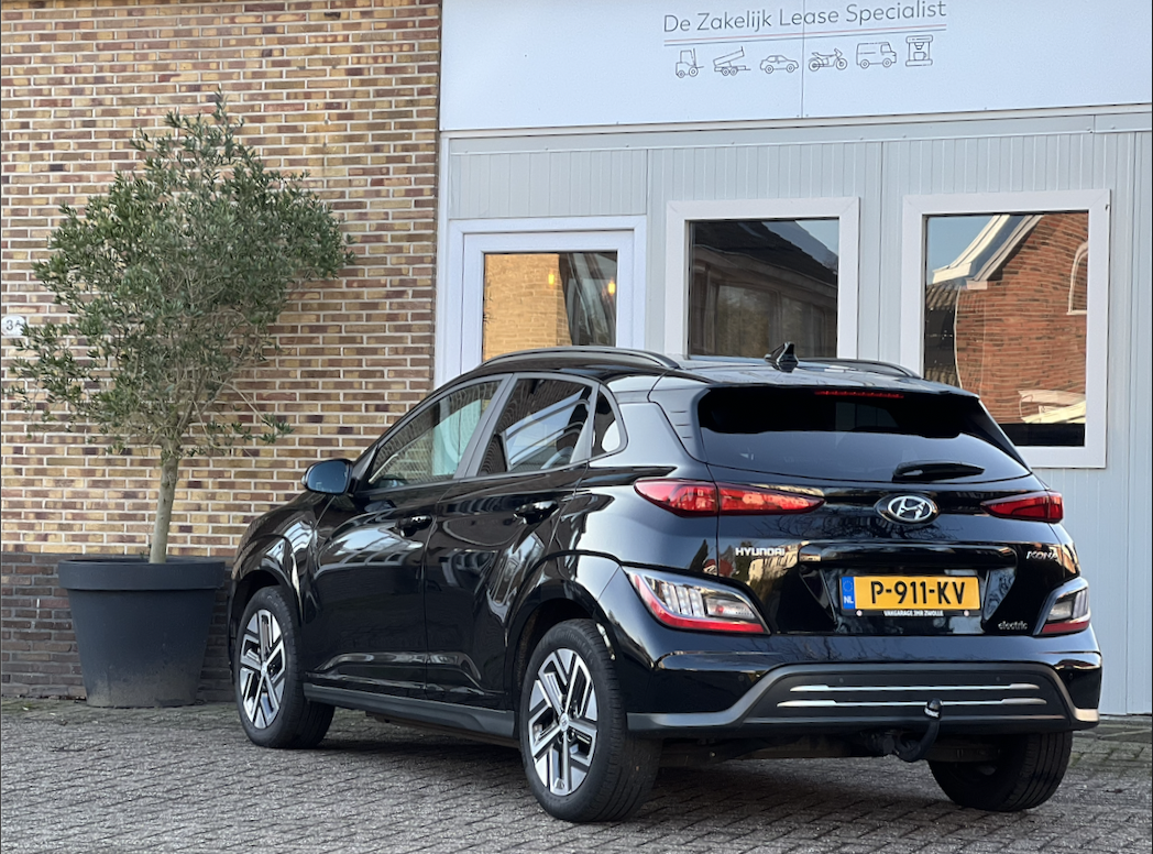 HYUNDAI KONA EV Comfort 64 Kwh MPV stoel verwarming