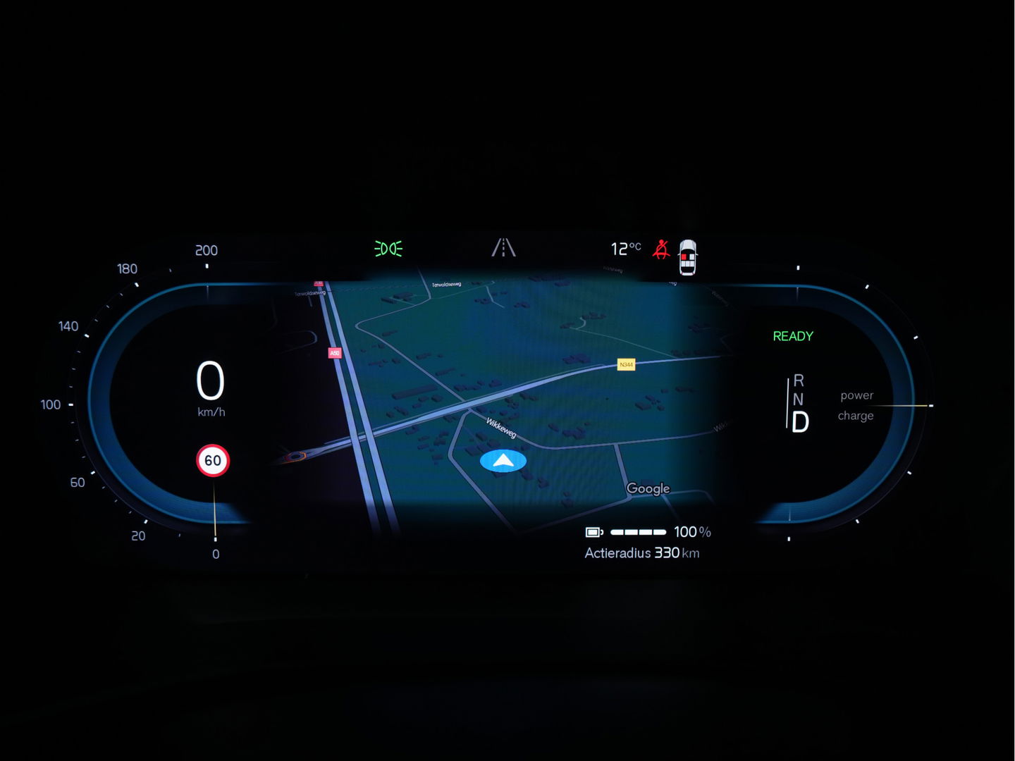 Volvo XC40 Recharge P8 AWD R-Design [ 3-Fase-11kW ] {SOH-89%} (INCL-BTW) *PANO | LEATHER-MICROFIBRE | DIGI-COCKPIT | FULL-LED | NAVI-FULLMAP | ECC | CARPLAY | PDC | KEYLESS | HEATED-SPORTSEATS | BLIS | PRIVACY-GLASS | 20"ALU*