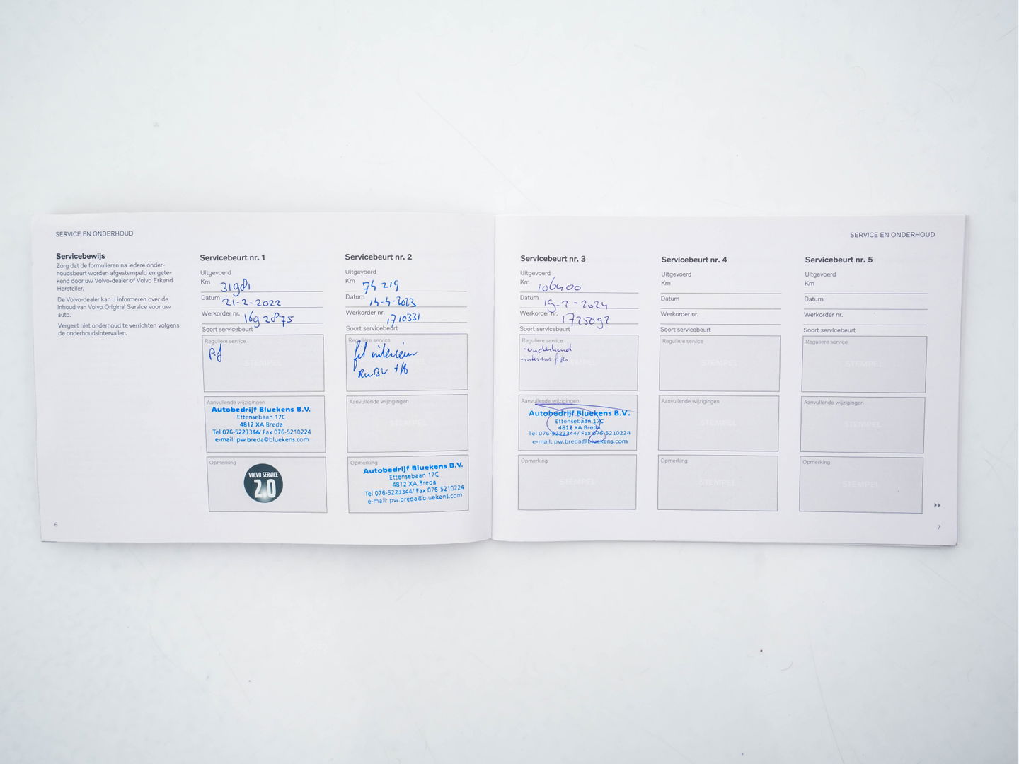 Volvo XC40 Recharge P8 AWD R-Design [ 3-Fase-11kW ] {SOH-89%} (INCL-BTW) *PANO | LEATHER-MICROFIBRE | DIGI-COCKPIT | FULL-LED | NAVI-FULLMAP | ECC | CARPLAY | PDC | KEYLESS | HEATED-SPORTSEATS | BLIS | PRIVACY-GLASS | 20"ALU*