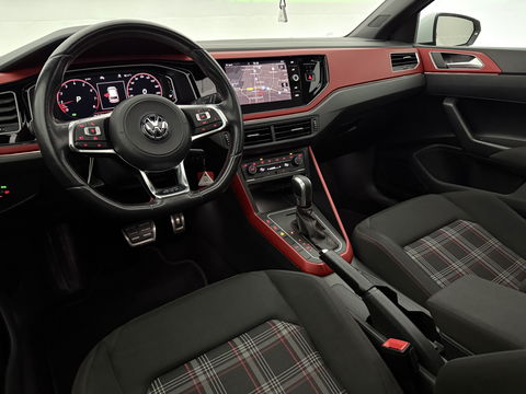 Volkswagen Polo 2.0 TSI GTI 200PK | Pano | Virual | Camera | Carplay | Adap. Cruise | Navi | LED | NAP
