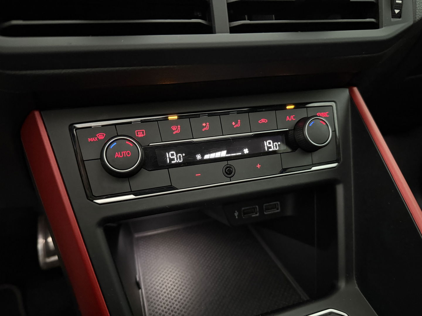 Volkswagen Polo 2.0 TSI GTI 200PK | Pano | Virual | Camera | Carplay | Adap. Cruise | Navi | LED | NAP