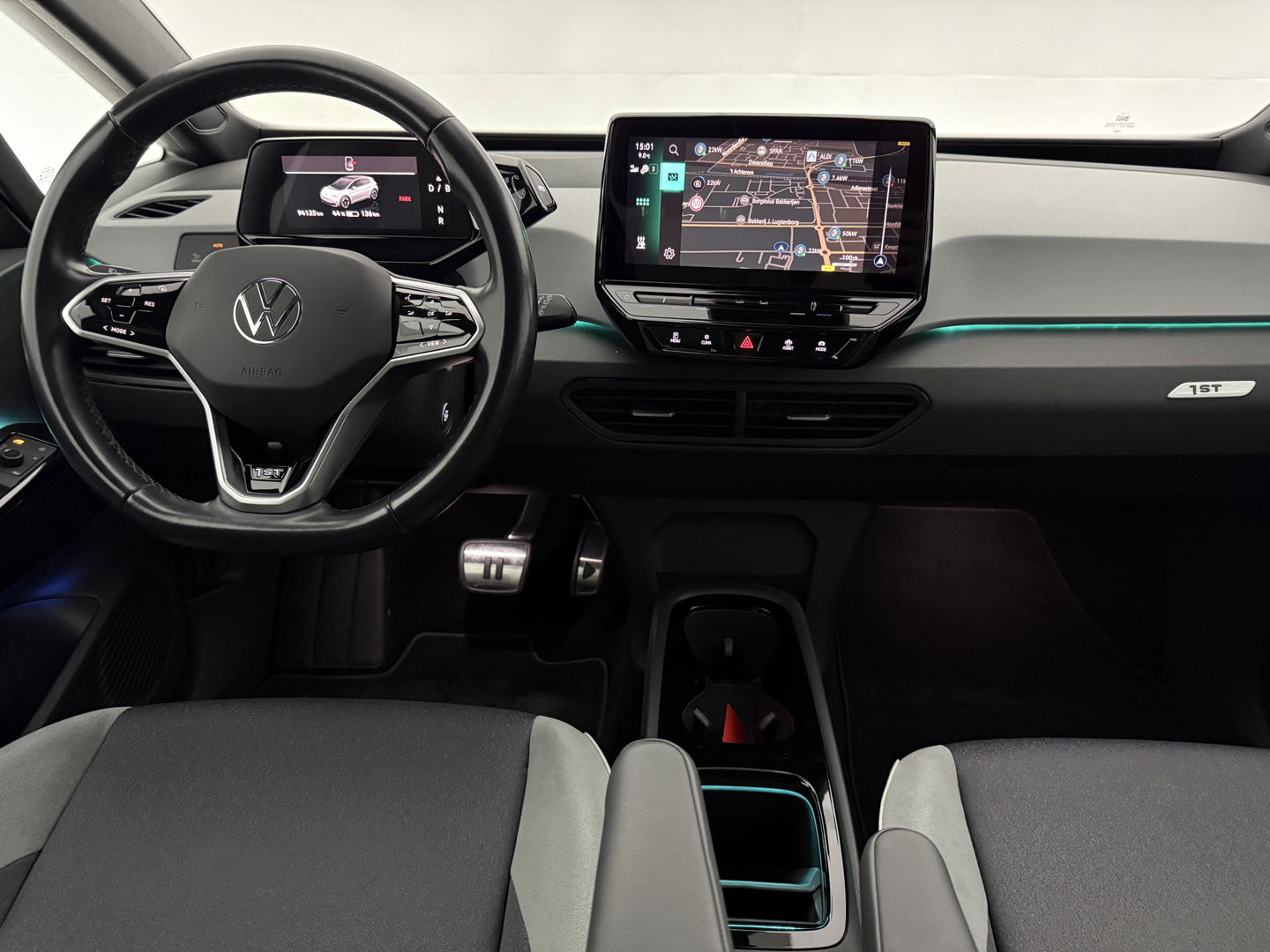 Volkswagen ID3 First Plus 58 kWh | SOH 93% | Snelladen | Virtual | Sfeer | Camera | Carplay | Adap. Cruise | Stoelverw. | NAP