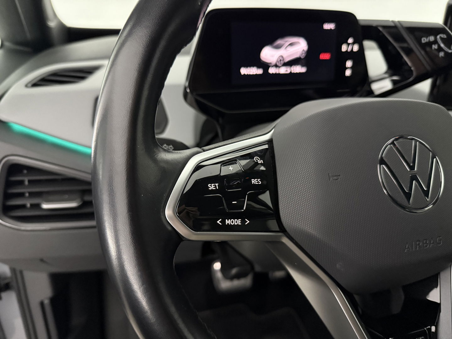 Volkswagen ID3 First Plus 58 kWh | SOH 93% | Snelladen | Virtual | Sfeer | Camera | Carplay | Adap. Cruise | Stoelverw. | NAP