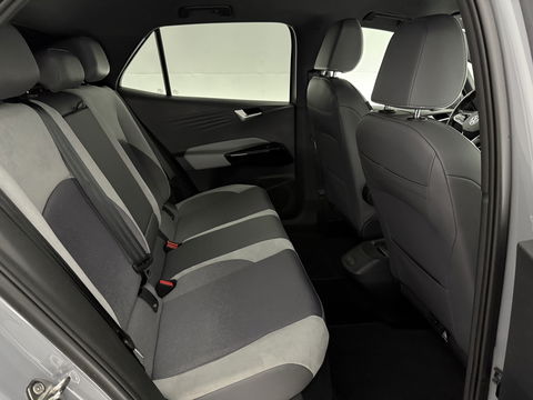 Volkswagen ID3 First Plus 58 kWh | SOH 93% | Snelladen | Virtual | Sfeer | Camera | Carplay | Adap. Cruise | Stoelverw. | NAP
