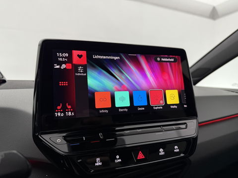Volkswagen ID3 First Plus 58 kWh | SOH 93% | Snelladen | Virtual | Sfeer | Camera | Carplay | Adap. Cruise | Stoelverw. | NAP