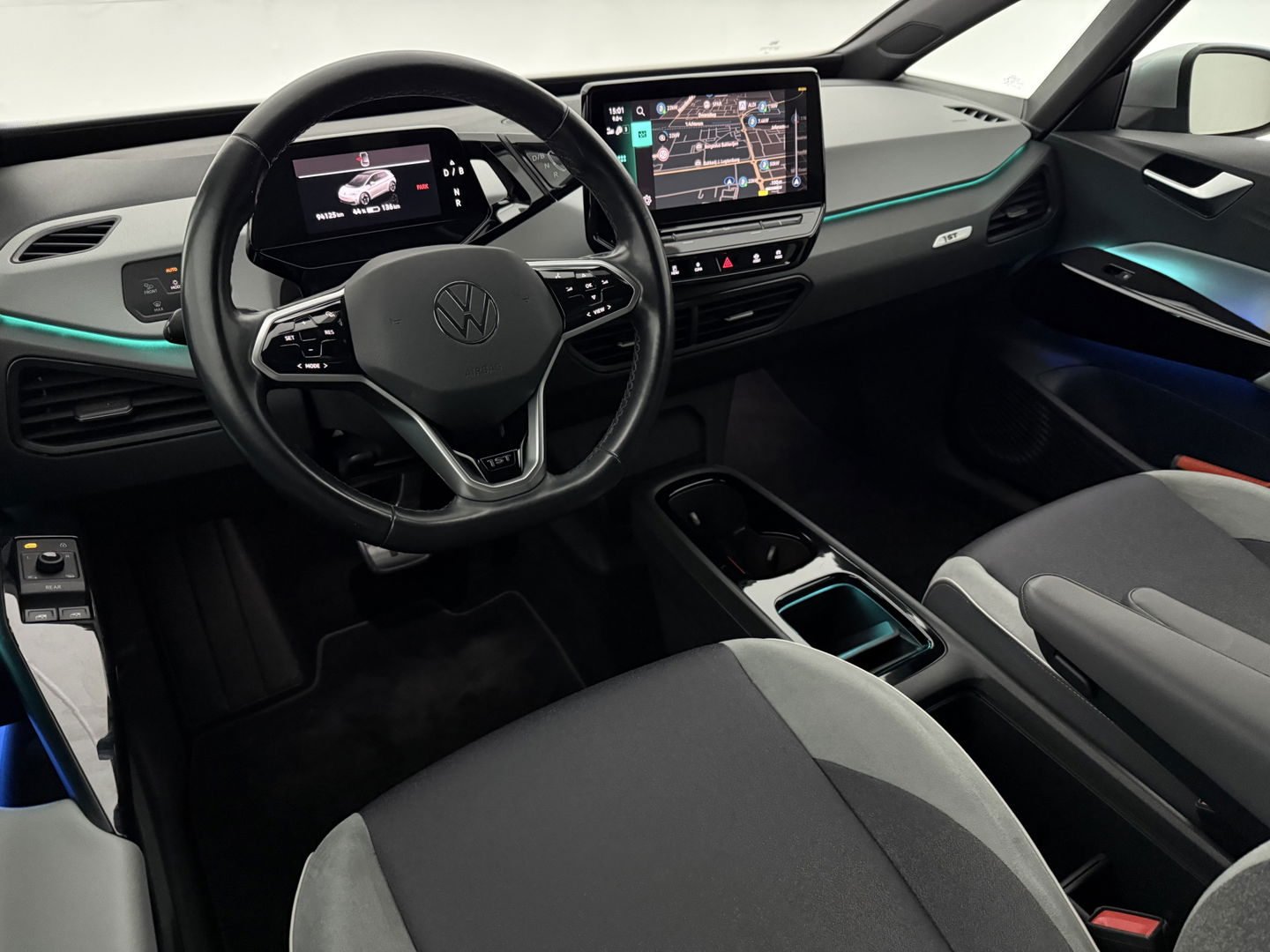 Volkswagen ID3 First Plus 58 kWh | SOH 93% | Snelladen | Virtual | Sfeer | Camera | Carplay | Adap. Cruise | Stoelverw. | NAP