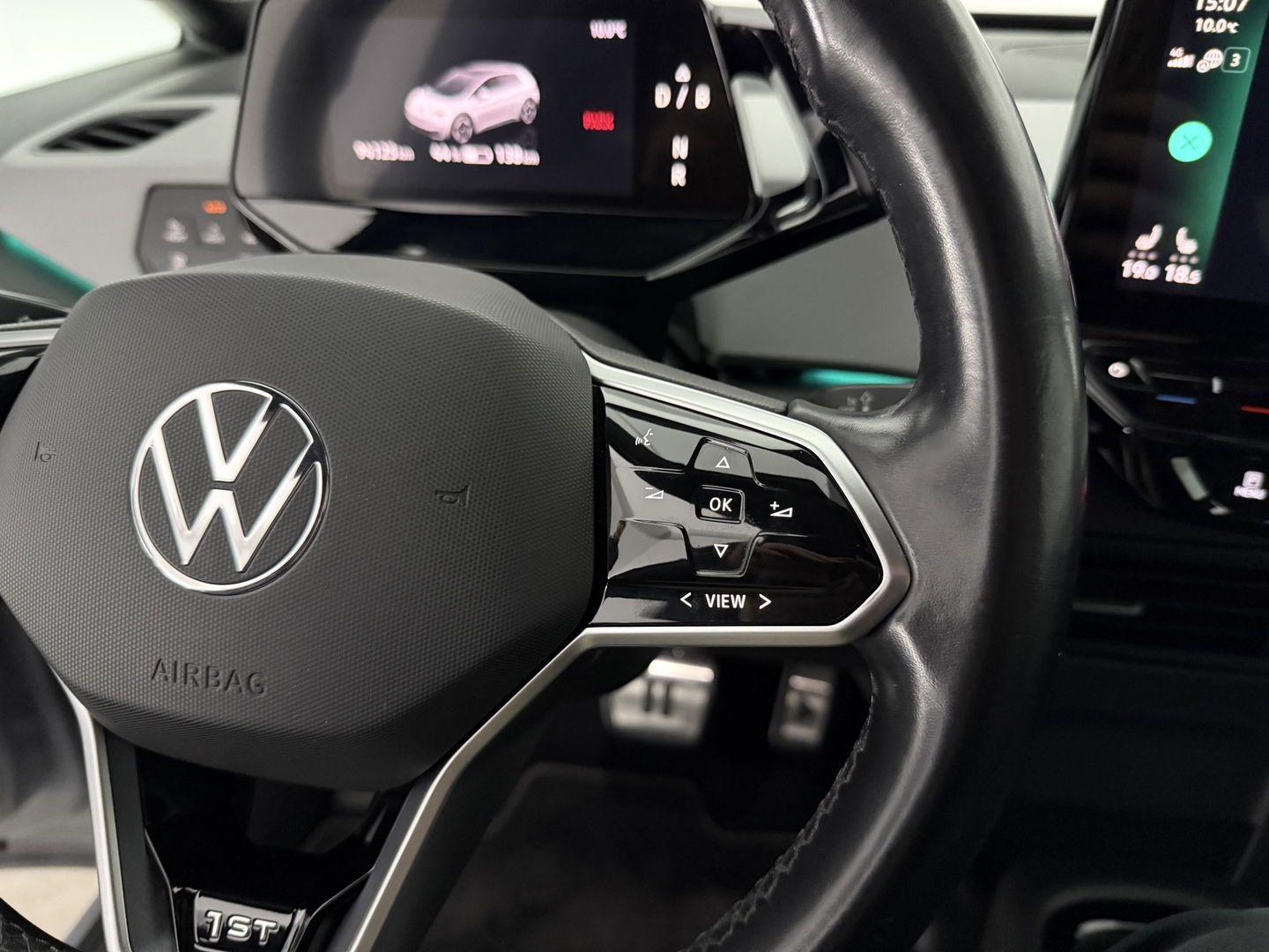 Volkswagen ID3 First Plus 58 kWh | SOH 93% | Snelladen | Virtual | Sfeer | Camera | Carplay | Adap. Cruise | Stoelverw. | NAP