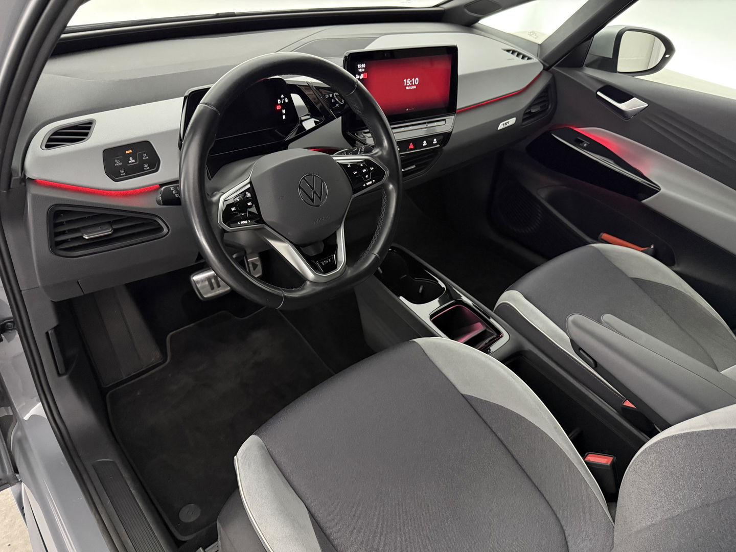 Volkswagen ID3 First Plus 58 kWh | SOH 93% | Snelladen | Virtual | Sfeer | Camera | Carplay | Adap. Cruise | Stoelverw. | NAP