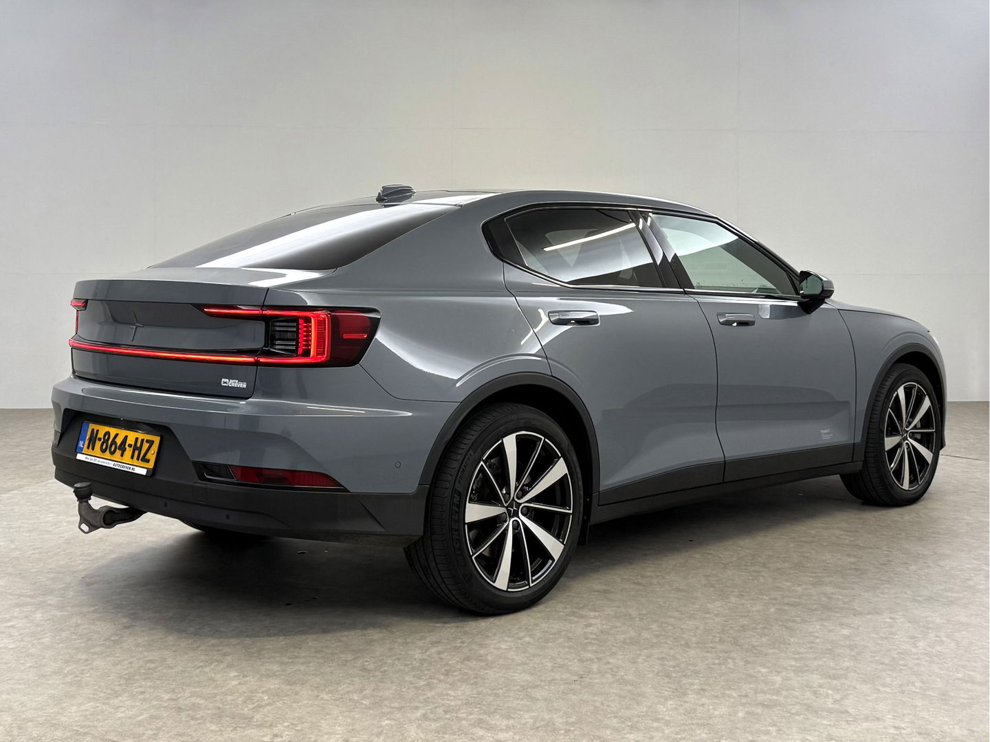 Polestar 2 Long Range Dual Motor 78kWh Launch Edition | SOH 93% | Snelladen | H/K | Pano | Virtual | Memory | Adap. Cruise | 360° Cam | Stoel/Stuur verw. | Trekh. | Keyless | Carplay