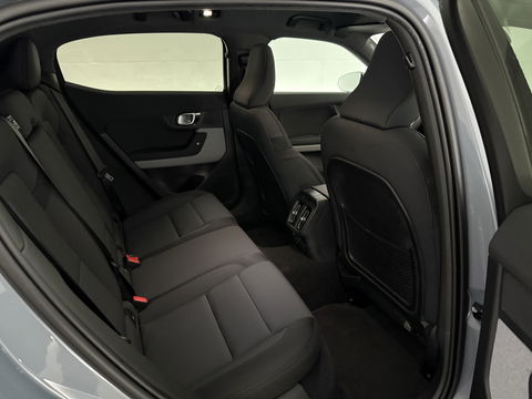 Polestar 2 Long Range Dual Motor 78kWh Launch Edition | SOH 93% | Snelladen | H/K | Pano | Virtual | Memory | Adap. Cruise | 360° Cam | Stoel/Stuur verw. | Trekh. | Keyless | Carplay