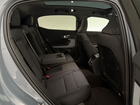 Polestar 2 Long Range Dual Motor 78kWh Launch Edition | SOH 93% | Snelladen | H/K | Pano | Virtual | Memory | Adap. Cruise | 360° Cam | Stoel/Stuur verw. | Trekh. | Keyless | Carplay