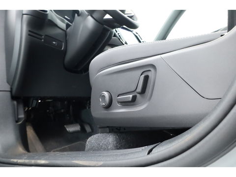 Volvo XC40 B3 Plus Black Edition | Pano | Keyless | H&K | 360Cam| Stoel- Stuurverw. | CarPlay | Pilot Assist | Google | ACC