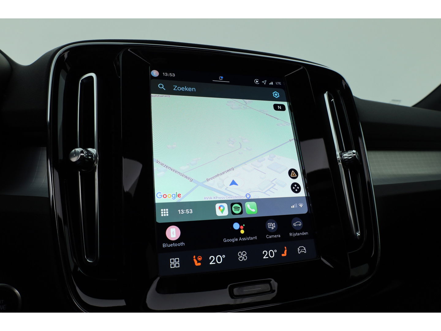 Volvo XC40 B3 Plus Black Edition | Pano | Keyless | H&K | 360Cam| Stoel- Stuurverw. | CarPlay | Pilot Assist | Google | ACC