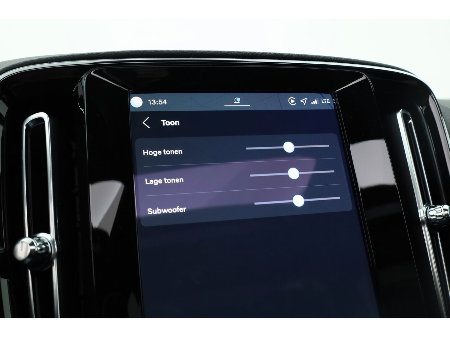 Volvo XC40 B3 Plus Black Edition | Pano | Keyless | H&K | 360Cam| Stoel- Stuurverw. | CarPlay | Pilot Assist | Google | ACC