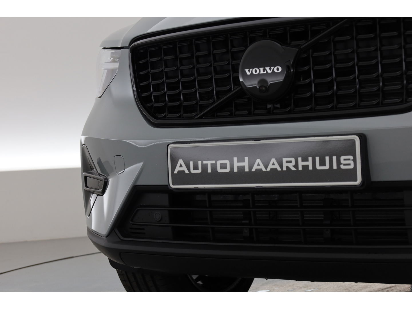 Volvo XC40 B3 Plus Black Edition | Pano | Keyless | H&K | 360Cam| Stoel- Stuurverw. | CarPlay | Pilot Assist | Google | ACC