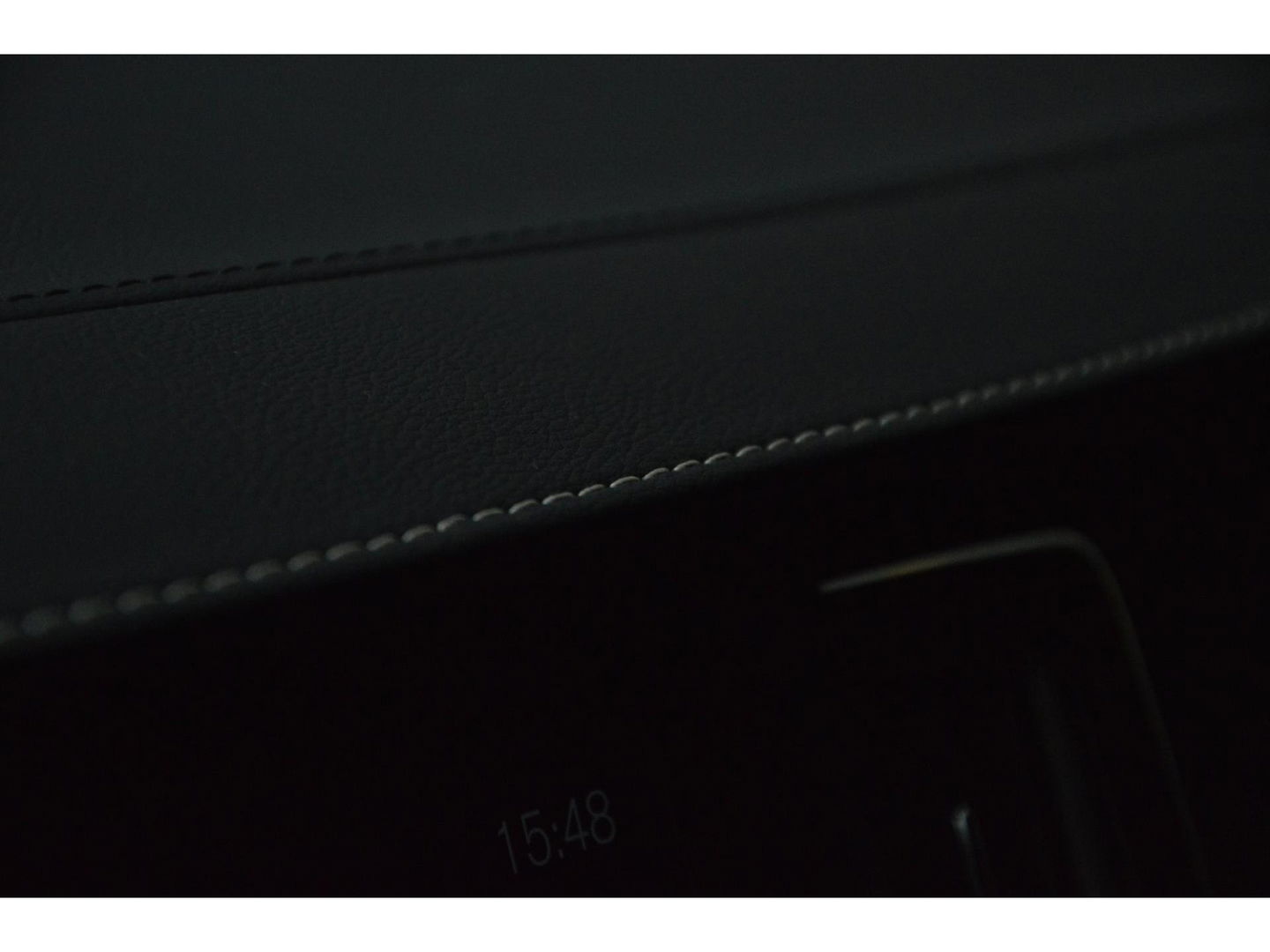 Volvo V90 B4 R-Design | 360° Camera | Harman/Kardon | Stoel + Stuur Verwarmd | Pilot-Assist | Apple CarPlay |