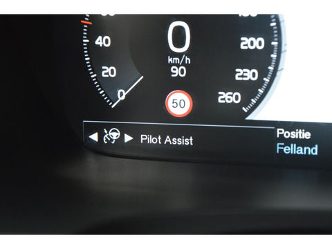 Volvo V90 B4 R-Design | 360° Camera | Harman/Kardon | Stoel + Stuur Verwarmd | Pilot-Assist | Apple CarPlay |