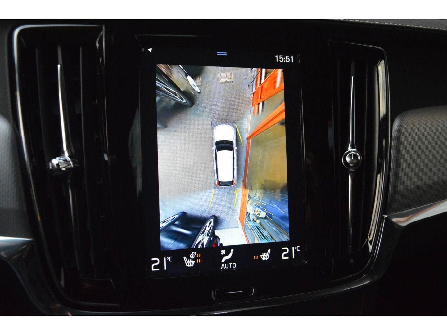 Volvo V90 B4 R-Design | 360° Camera | Harman/Kardon | Stoel + Stuur Verwarmd | Pilot-Assist | Apple CarPlay |