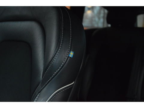 Volvo V90 B4 R-Design | 360° Camera | Harman/Kardon | Stoel + Stuur Verwarmd | Pilot-Assist | Apple CarPlay |