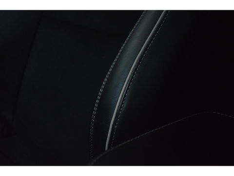 Volvo V90 B4 R-Design | 360° Camera | Harman/Kardon | Stoel + Stuur Verwarmd | Pilot-Assist | Apple CarPlay |