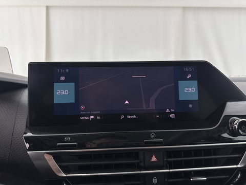 Citroën Ë-C4 Shine Pack Business 50 kWh [ 3-Fase ] {SOH-94%} (INCL-BTW) *PANO | HEAD-UP | LEATHER | FULL-LED | DIGI-COCKPIT | MASSAGE-HEATED-COMFORTSEATS | KEYLESS | DAB+ | NAVI-FULLMAP | ECC | LANE-ASSIST | PDC | CRUISE | 18''ALU*