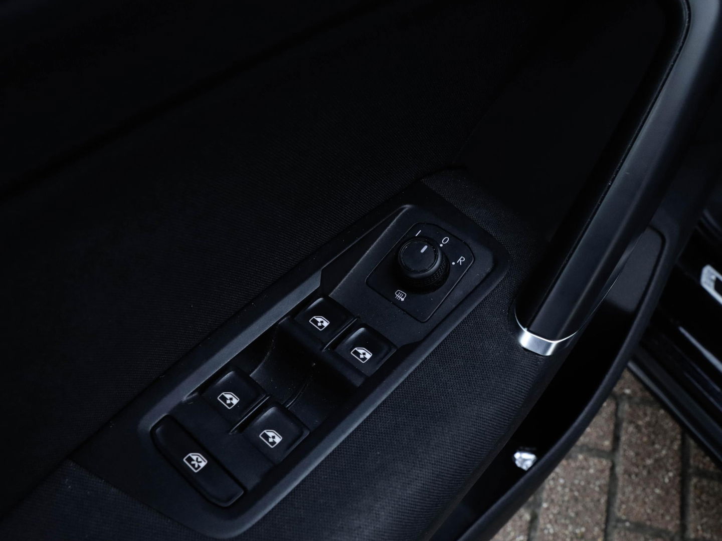 Volkswagen Touran 1.5 TSI R-Line 7p Automaat Panodak Trekhaak