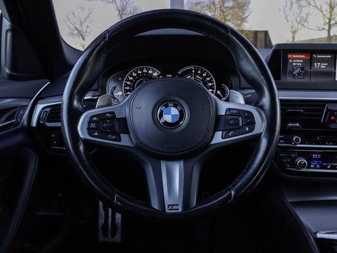 BMW 5 Serie 530e iPerformance M Sport High Executive Alpinweiss