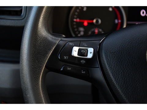 Volkswagen Crafter 2.0 TDI L3H2 Highline PB Edition Adaptieve Cruise, Camera, Carplay, LED, 177pk, Automaat, Voorruit verwarming, Sensoren, Trekhaak, Uniek!
