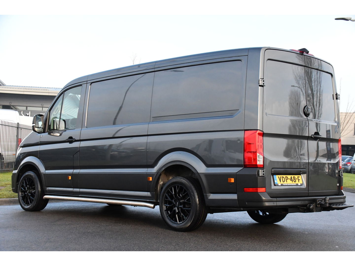 Volkswagen Crafter 2.0 TDI L3H2 Highline PB Edition Adaptieve Cruise, Camera, Carplay, LED, 177pk, Automaat, Voorruit verwarming, Sensoren, Trekhaak, Uniek!