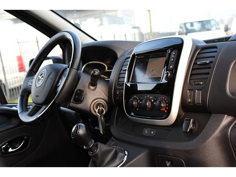 Opel Vivaro 1.6 CDTI L2H1 Sport Black Edition Camera, Cruise, 125pk, Multimedia, Trekhaak, LED, Sensoren, Trekhaak, Uniek!