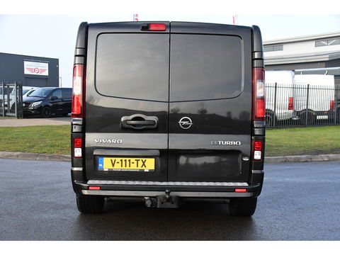 Opel Vivaro 1.6 CDTI L2H1 Sport Black Edition Camera, Cruise, 125pk, Multimedia, Trekhaak, LED, Sensoren, Trekhaak, Uniek!