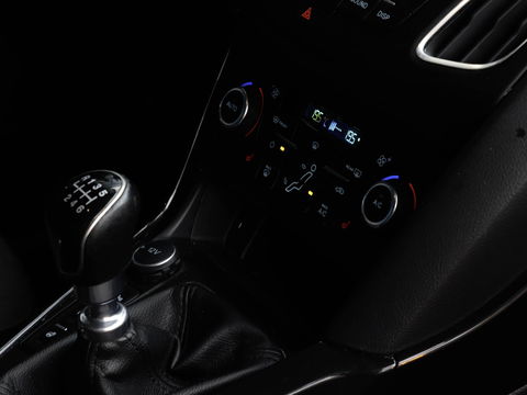 Ford FOCUS Wagon 1.0 ST-Line 125PK S Edition | Winterpakket | Parking Pack